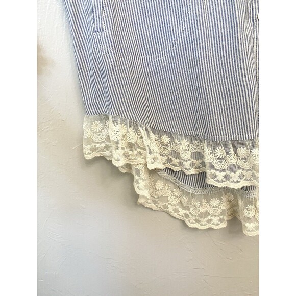 Umgee Blue Striped Tunic with Cream Lace Hem - Picture 4 of 13